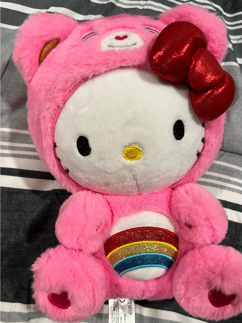 Hello Kitty loves Cheer Bear 2 piece collectible
